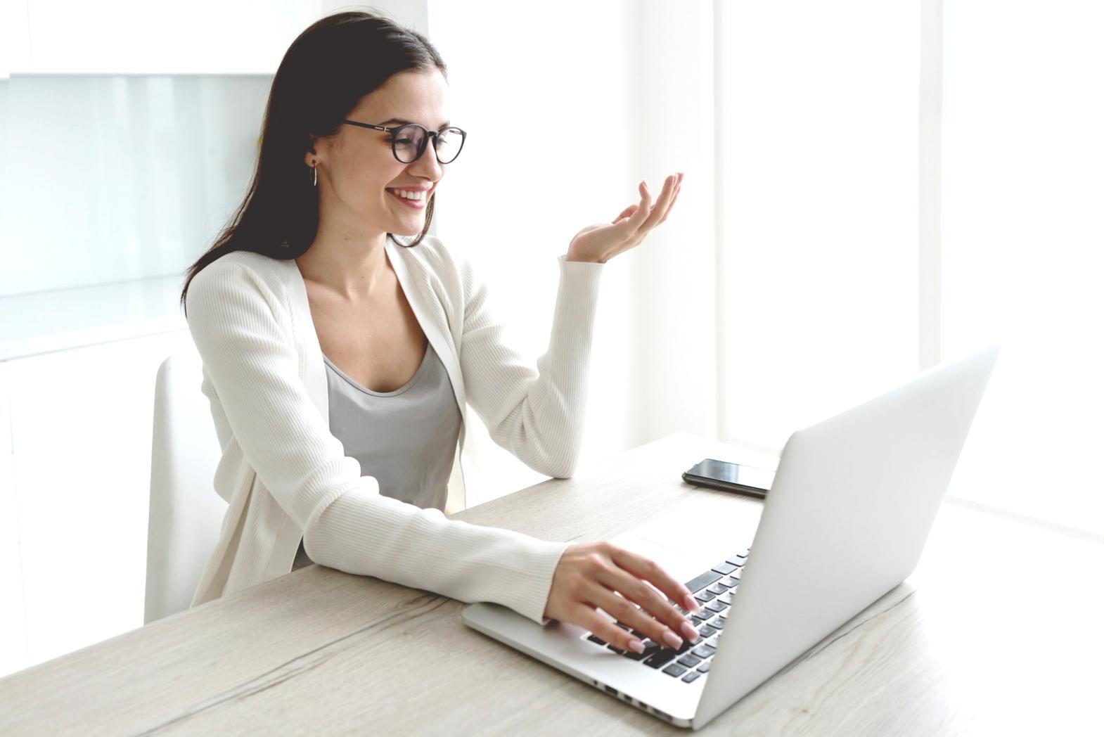 Comparaison de performances avec données sectorielles