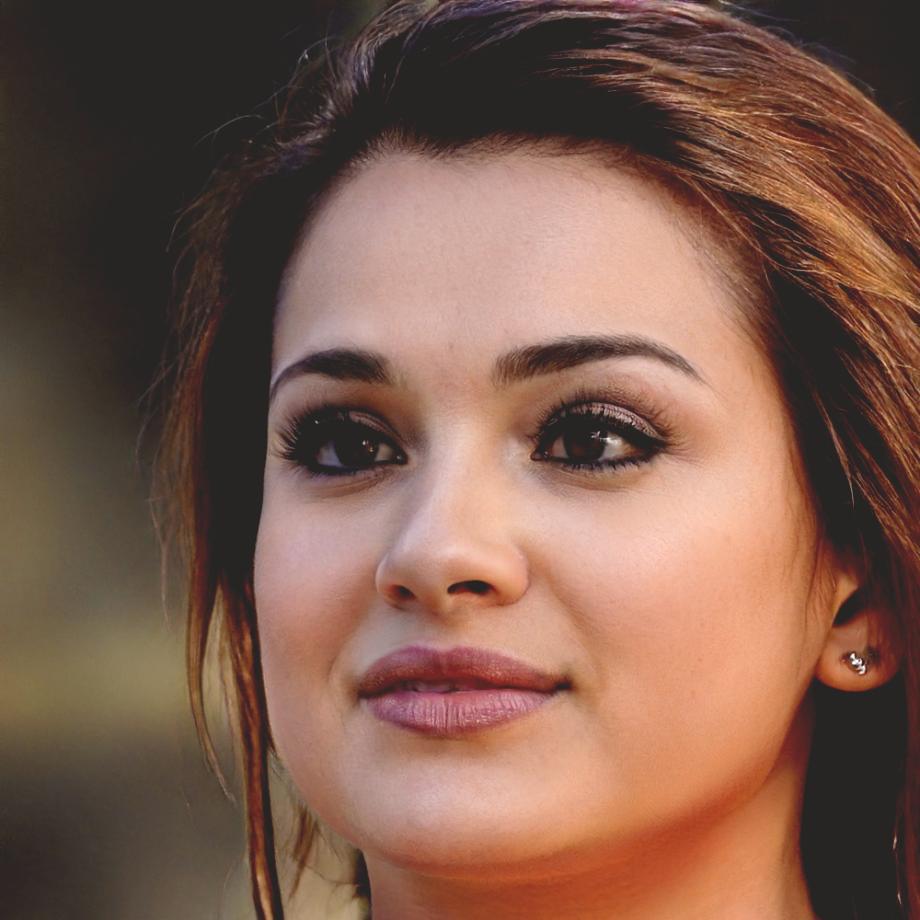 Portrait de Camille Dubois, dirigeante d'entreprise